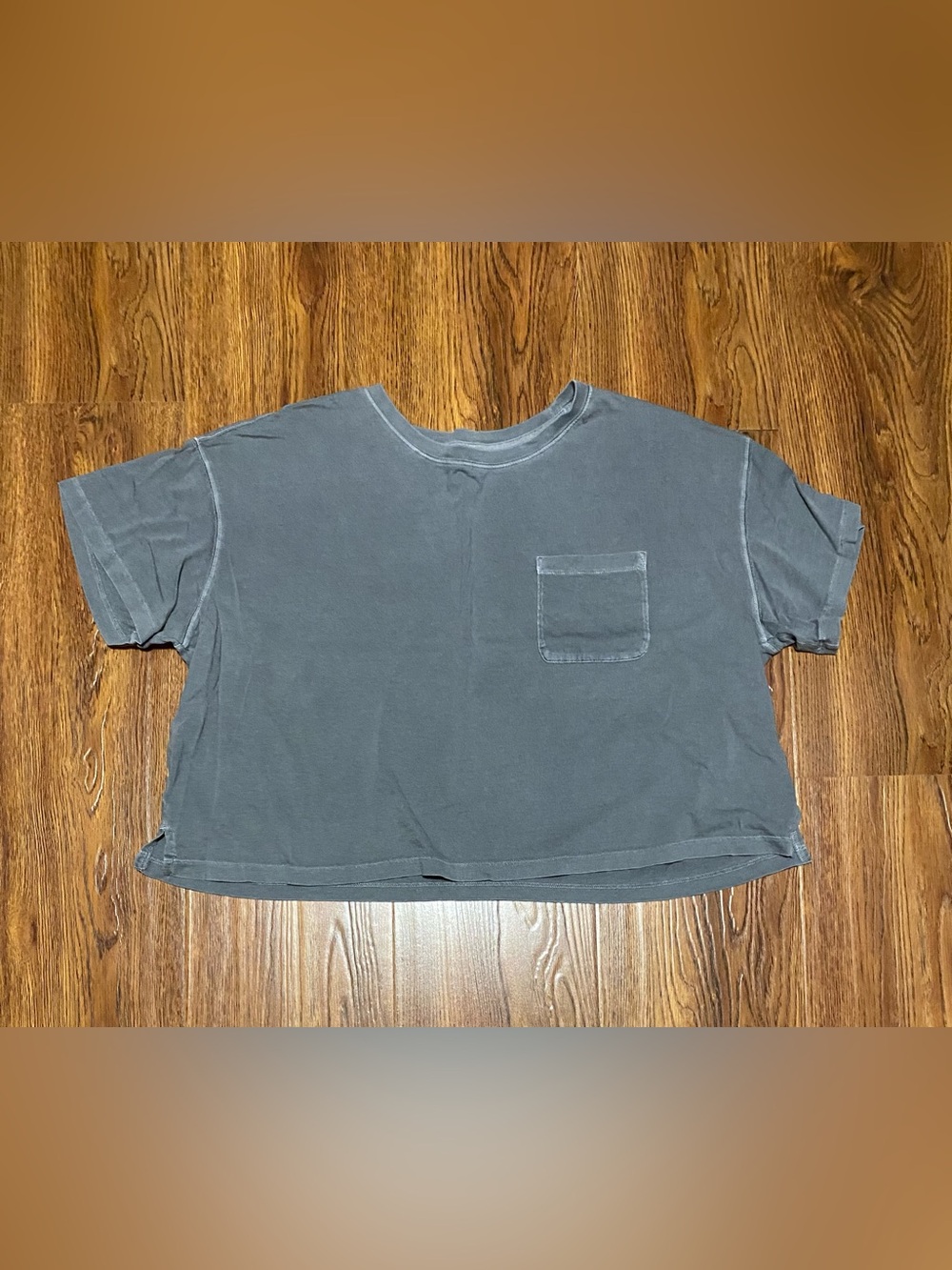 Old Navy Women's Cropped Short Sleeve Pocket Tee - Charcoal Gray Size Large